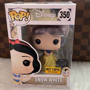 Snowwhite Funkopop limited edition.